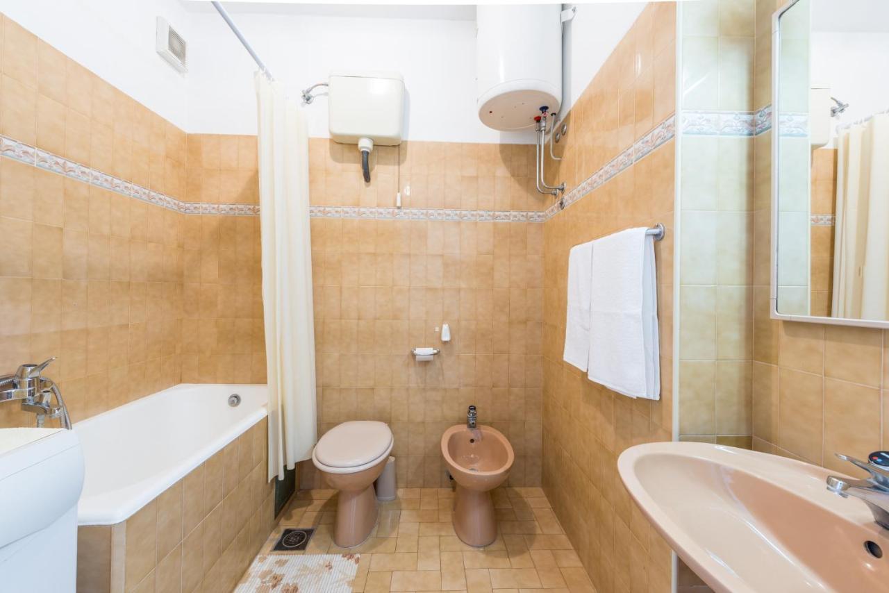 Lena Apartmán